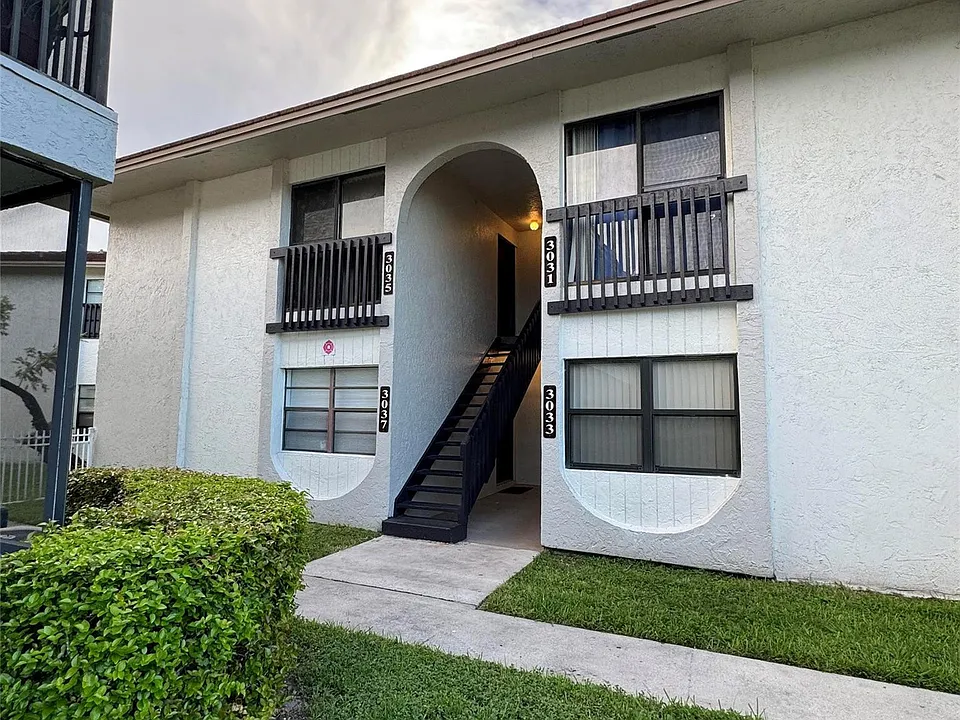 3035 NW 118th Dr #222D