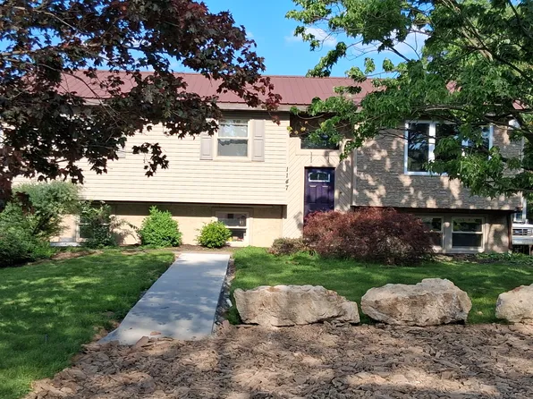 1147 Cove Lane Rd, Roaring Spring, PA 16673