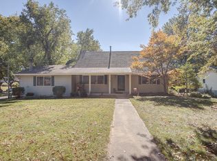 116 Thomas Ter, Edwardsville, IL 62025
