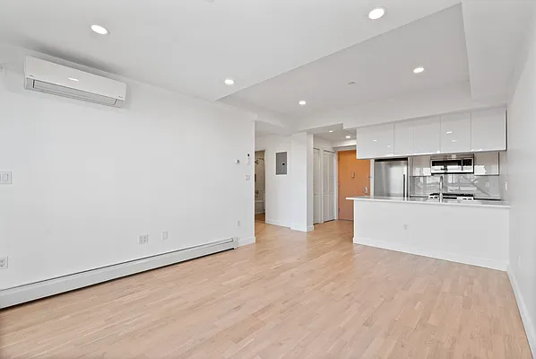 Rented by Living New York | media 12