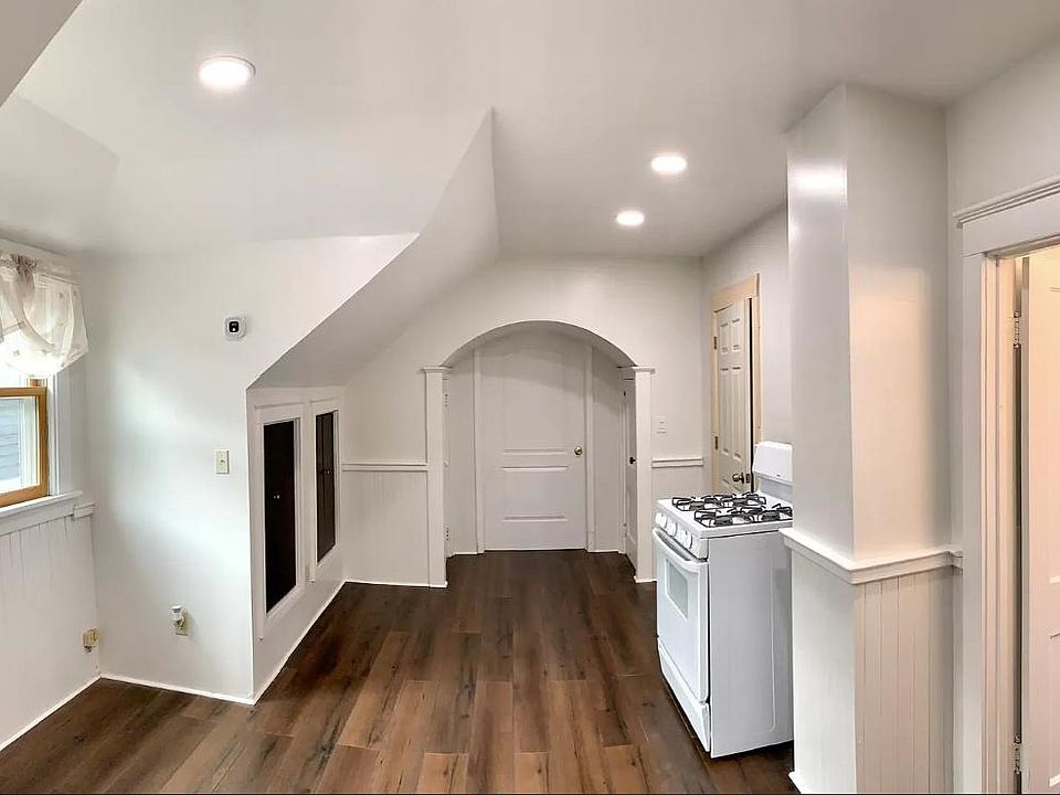 1st image of 311 Ideal St