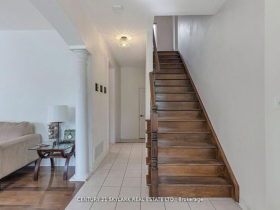 5th image of 149 Newman Ave