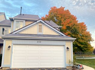 399 Catbird Ln, Deerfield, IL 60015