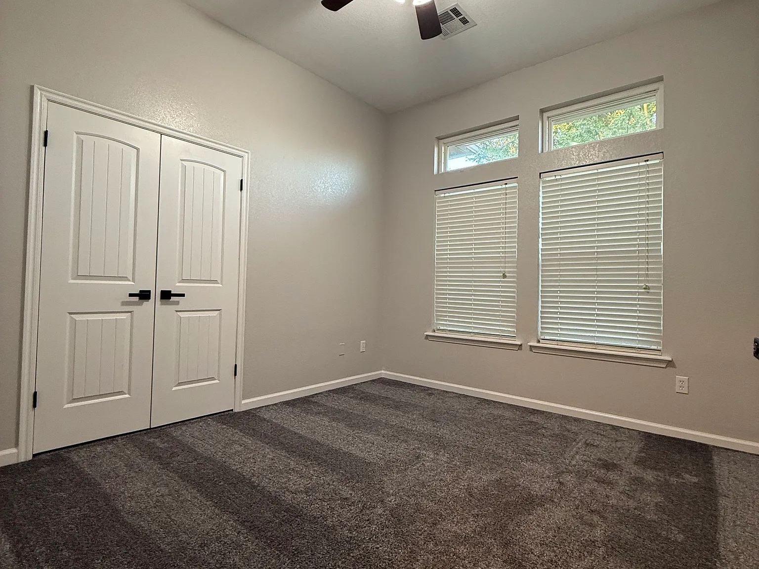 3 bed, 1713 sqft, $2,150 — Photo 3