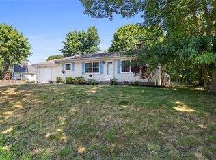 8 Gadoury Ave, Coventry, RI 02816