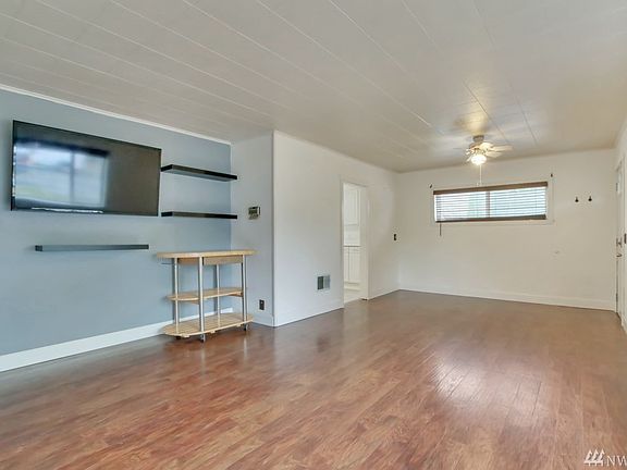 4th image of 1513 5th Ave SE