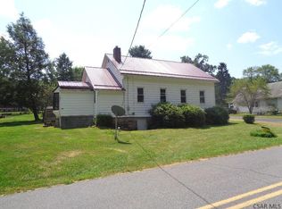 912 Soap Hollow Rd, Hollsopple, PA 15935