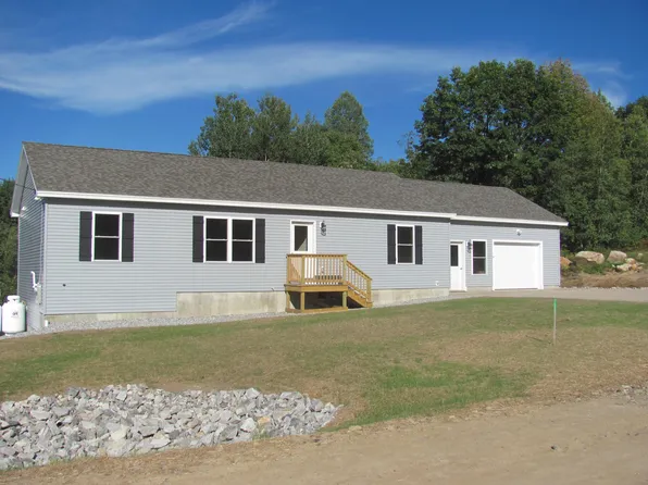 15 Welchville Commons, Oxford, ME 04270