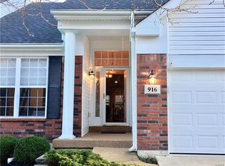 916 Gandolf Way, Eureka, MO 63025