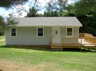3184 Windsong Rd, Allisonia, VA 24347