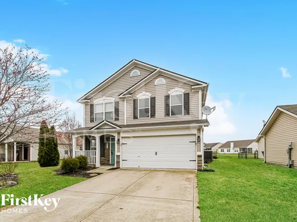 3471 Firethorn Dr, Whitestown, IN 46075