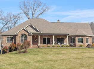 120 Glen Mar Dr, Lenoir City, TN 37772
