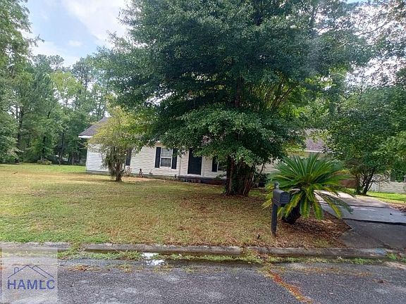 2nd image of 505 Heritage Dr