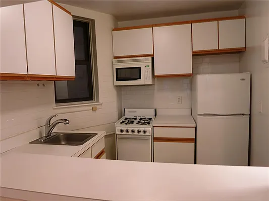Rented by City & Suburban | media 5