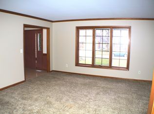 1719 Thicket Ct, Fort Wayne, IN 46814