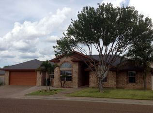 93 Live Oak Ave, Laredo, TX 78045