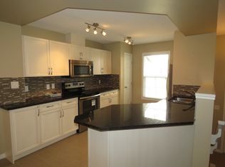 4029 Orchards Dr SW #84, Edmonton, AB T6X1V2