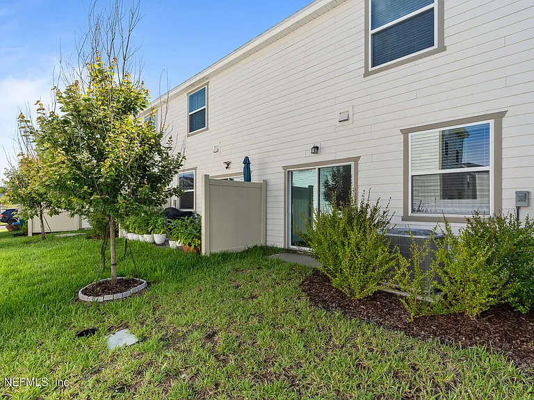 11820 Junegrass Rd — Photo 24