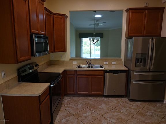 4th image of 3486 Bancroft Dr #0