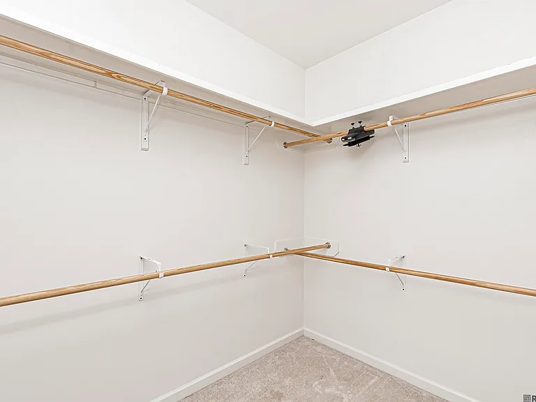 3037 Hudson Park Dr — Photo 11