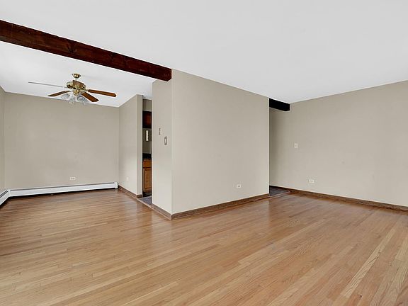 4th image of 6113 W 64th Pl #6