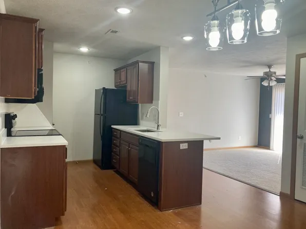 Weaver Creek Apartments