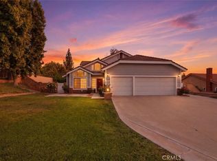 1272 Via Vista Dr, Riverside, CA 92506