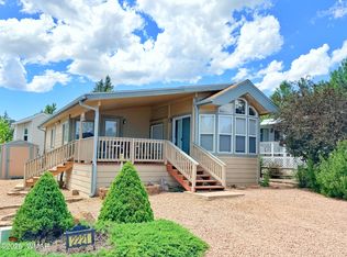 2221 Old Crooks Trl, Overgaard, AZ 85933