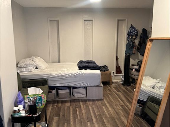 3rd image of 8196 Pepper Ave