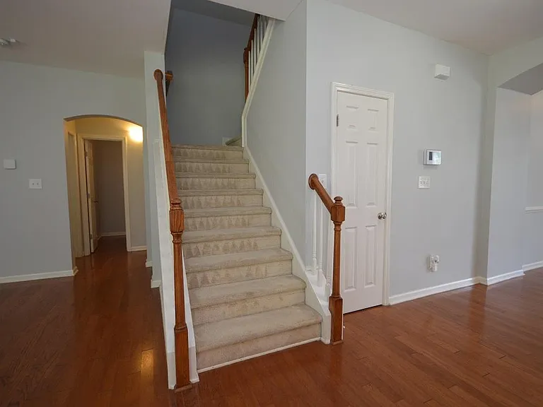 1507 Hinchliff Ct — Photo 15