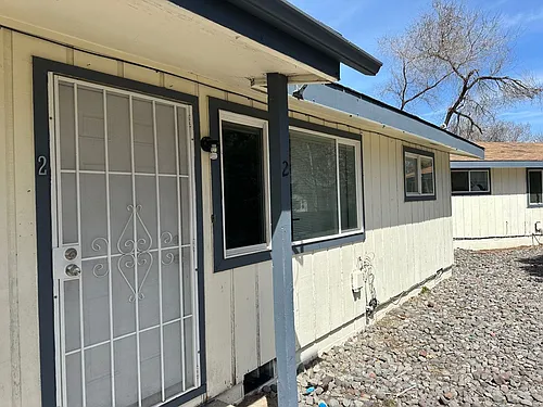1515 Arthur St Photo 1
