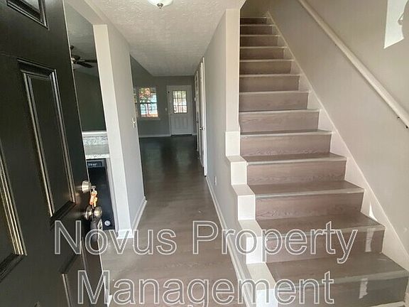 3rd image of 613 South St