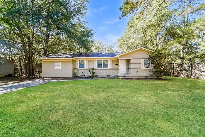 3151 Shirley Dr
