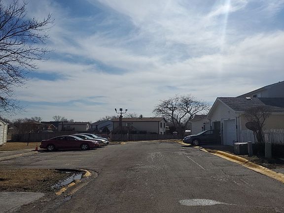 5th image of 4533 Provincetown Dr