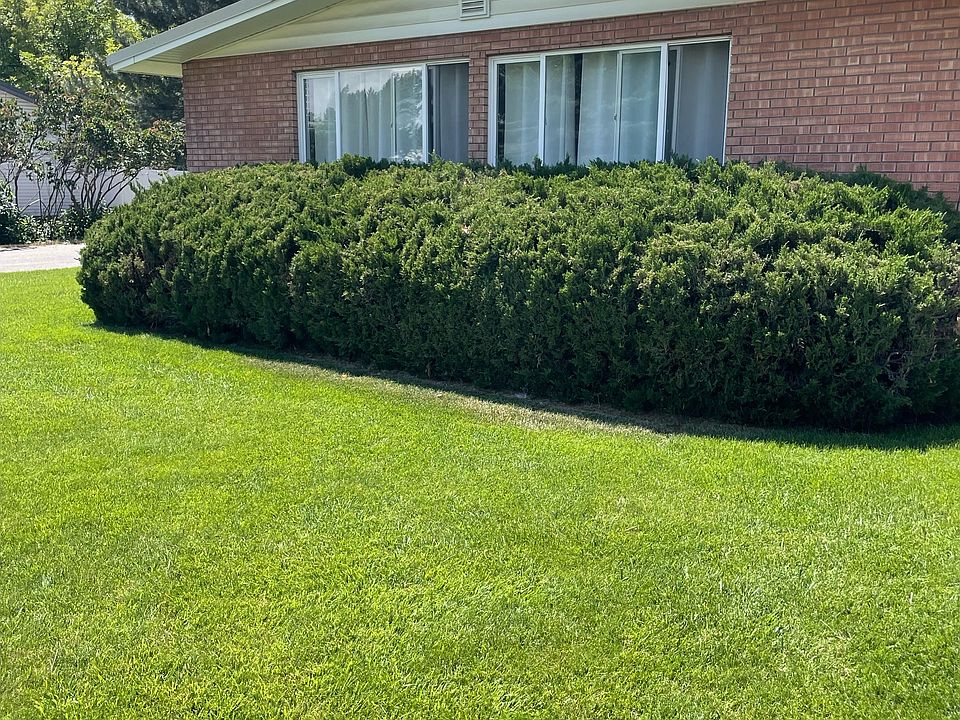 1st image of 120 Amy Ln