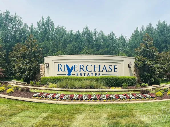 6463 Chimney Bluff Rd, Lancaster, SC 29720