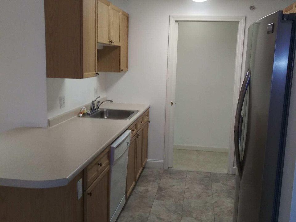2nd image of 16 Crestview Cir Unit 185