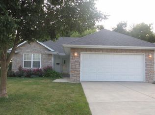3759 S Christine Ave, Springfield, MO 65804