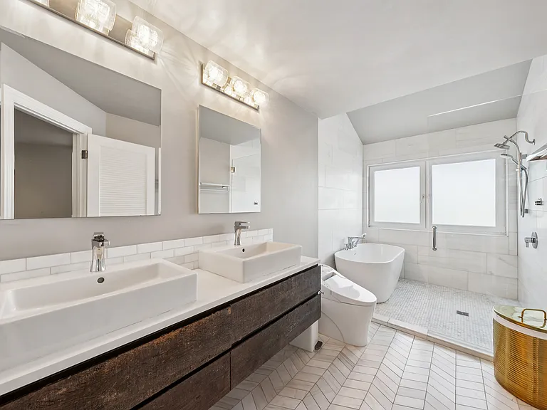 62 Via Los Altos — Photo 16