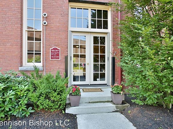 2nd image of 4 Bishop St Unit G18