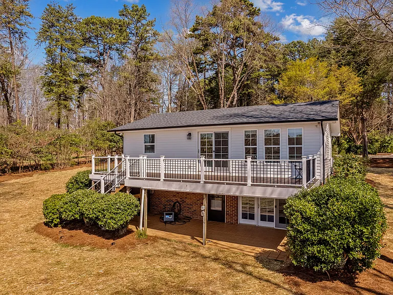 118 Revere Dr — Photo 31