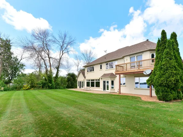 21700 Fenway Ct N, Forest Lake, MN 55025