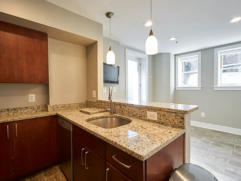 1801 Swann St NW #101 — Photo 4