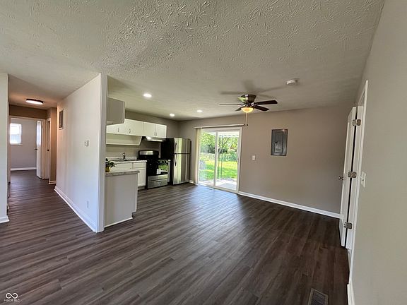 5th image of 3914 Catalina Ct