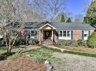 5300 Guildbrook Rd, Charlotte, NC 28226