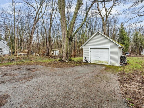 5th image of 191 Straub Rd