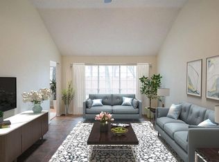 19 W Stony Bridge Ct, Spring, TX 77381