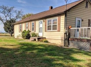 1496 Berry K Dr, Lenoir, NC 28645