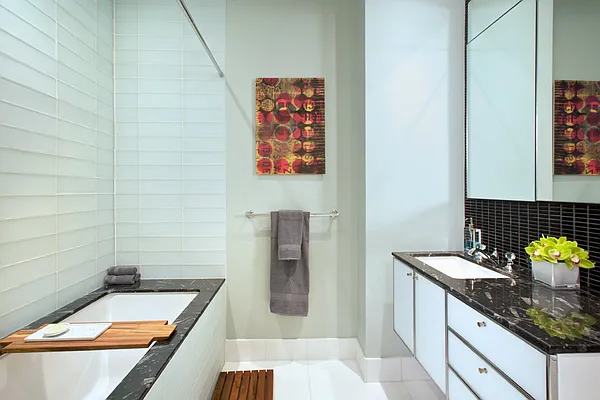 Rented by 25 Broad (LCOR) | media 35