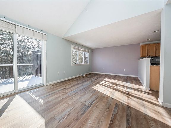 4th image of 153 Leisure Green Dr #749